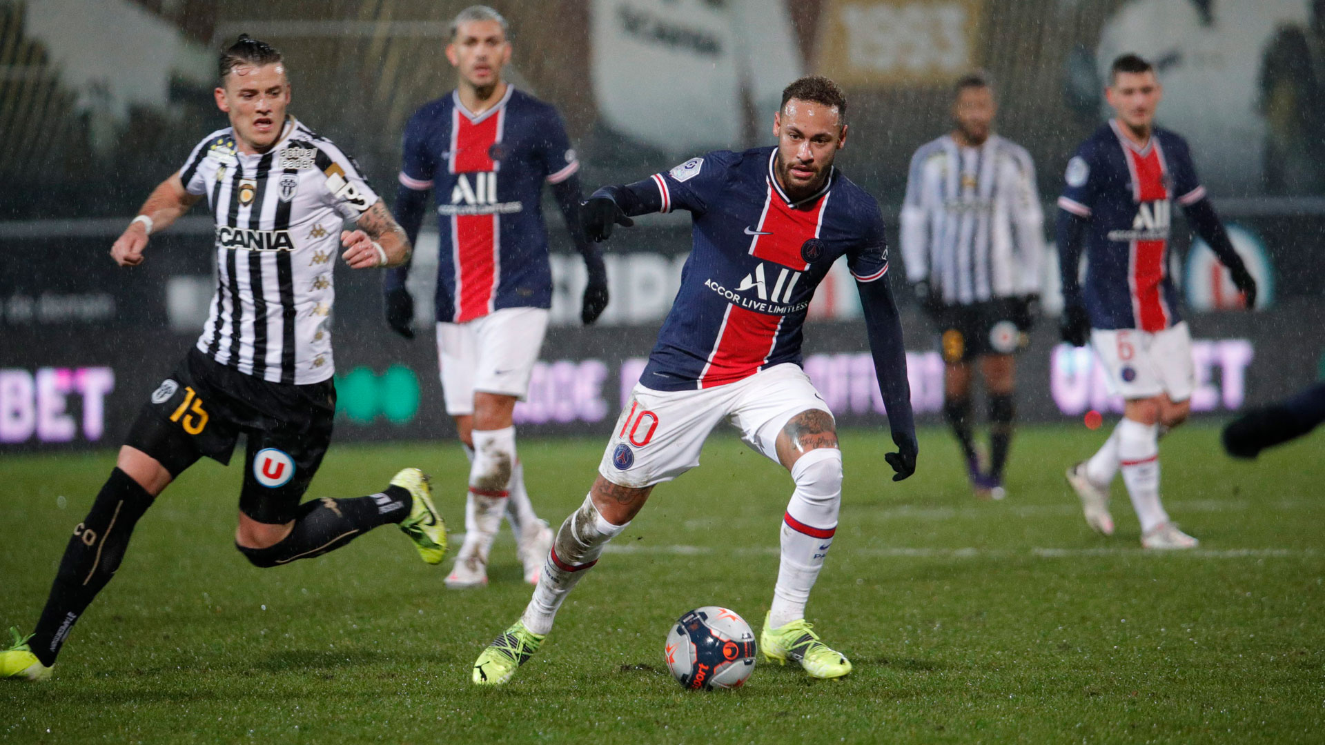 neymar-jr-angers-x-psg-160121.jpg