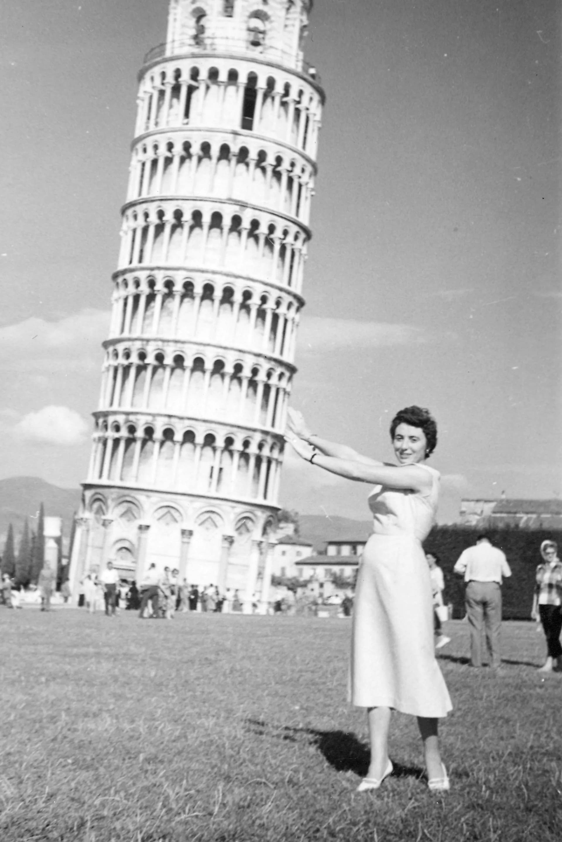 Tower-of-Pisa.jpg